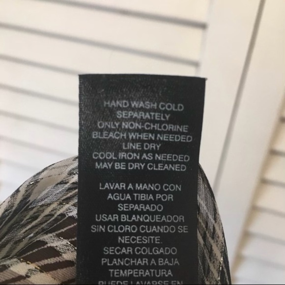 NWT White House Black Market Silk Sheer Blouse - Picture 11 of 12